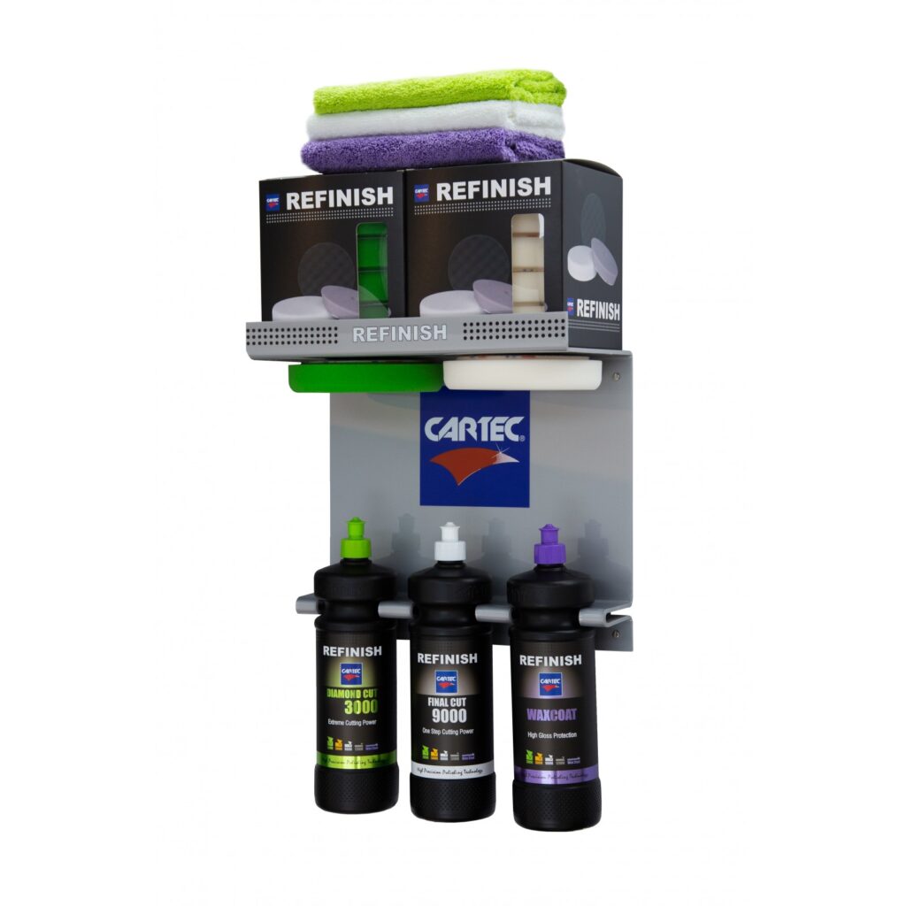 Support mural Cartec Refinish avec Diamond Cut 3000, Final Cut 9000, Waxcoat, pads et microfibres