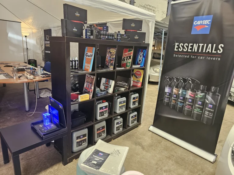 Produits Cartec Essentials pr&eacute;sent&eacute;s dans l&rsquo;entrep&ocirc;t &mdash; d&eacute;monstration gratuite des produits Cartec &agrave; l&rsquo;entrep&ocirc;t, avril 2025