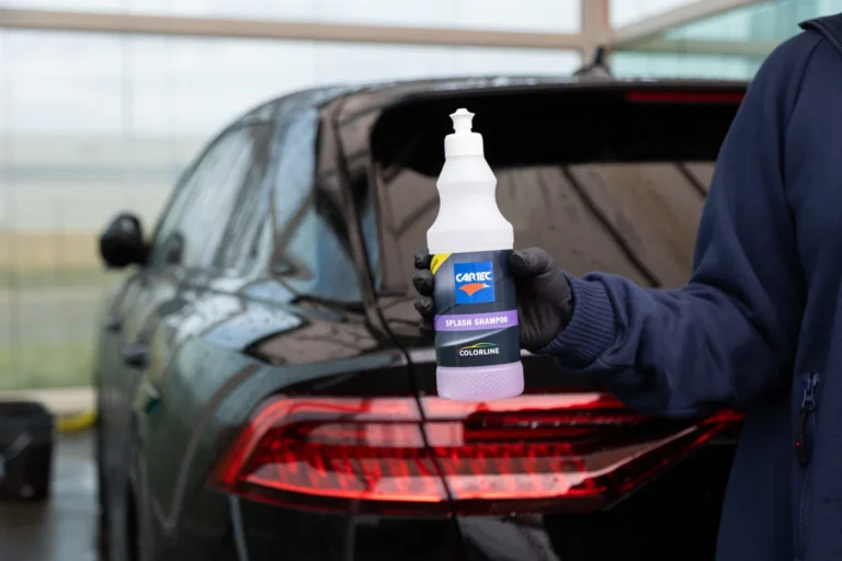 Splash Shampoo : pr&eacute;sentation lors du lavage automobile