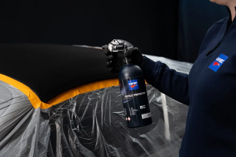 Cartec Textile Protector : application sur une surface textile