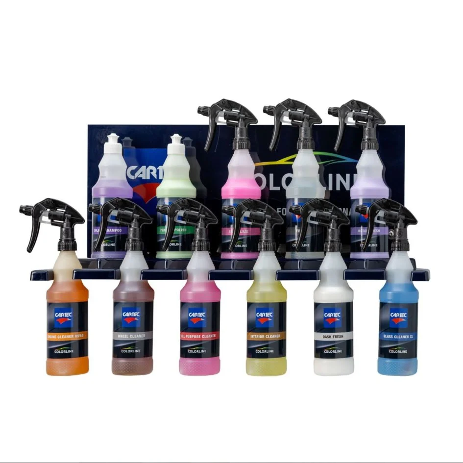 Présentoir Cartec Colorline avec flacons de produits de nettoyage et de finition