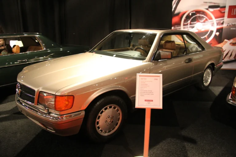 V&eacute;hicule ou d&eacute;tail photographi&eacute; lors de notre visite de Classic Expo Waregem 2023