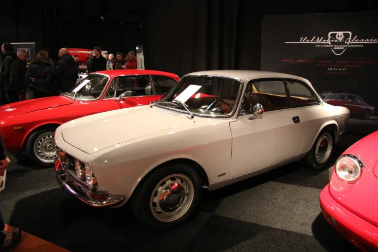 V&eacute;hicule ou d&eacute;tail photographi&eacute; lors de notre visite de Classic Expo Waregem 2023