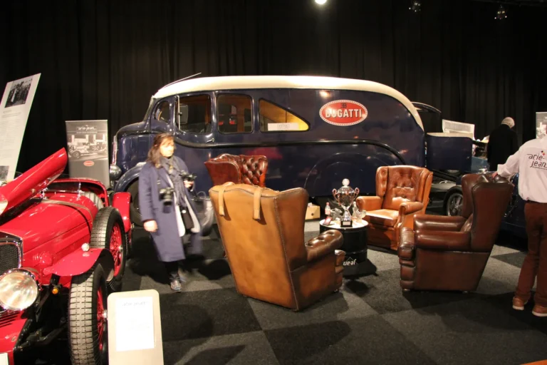 V&eacute;hicule ou d&eacute;tail photographi&eacute; lors de notre visite de Classic Expo Waregem 2023