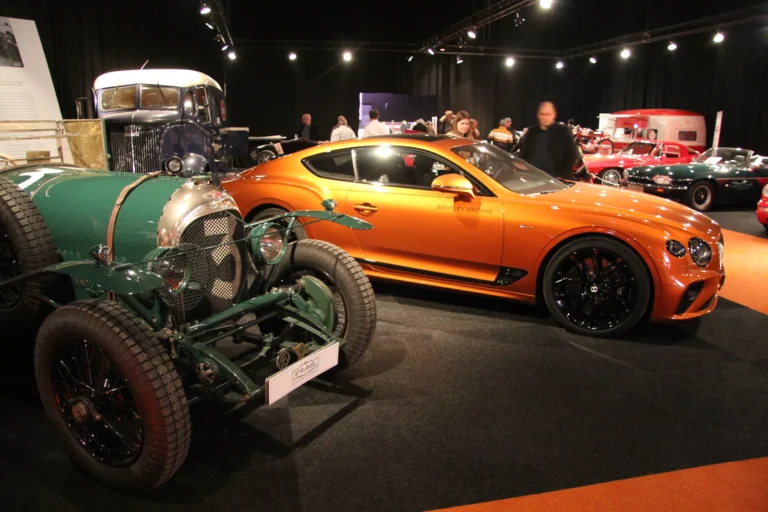 V&eacute;hicule ou d&eacute;tail photographi&eacute; lors de notre visite de Classic Expo Waregem 2023