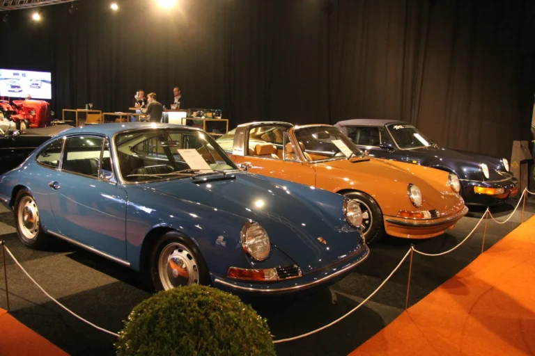 V&eacute;hicule ou d&eacute;tail photographi&eacute; lors de notre visite de Classic Expo Waregem 2023
