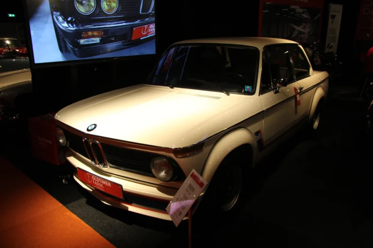 V&eacute;hicule ou d&eacute;tail photographi&eacute; lors de notre visite de Classic Expo Waregem 2023