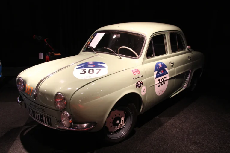 V&eacute;hicule ou d&eacute;tail photographi&eacute; lors de notre visite de Classic Expo Waregem 2023