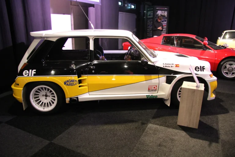 V&eacute;hicule ou d&eacute;tail photographi&eacute; lors de notre visite de Classic Expo Waregem 2023