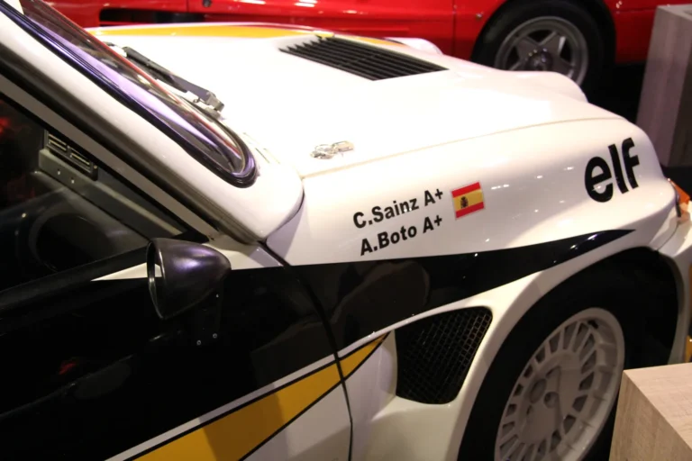 V&eacute;hicule ou d&eacute;tail photographi&eacute; lors de notre visite de Classic Expo Waregem 2023