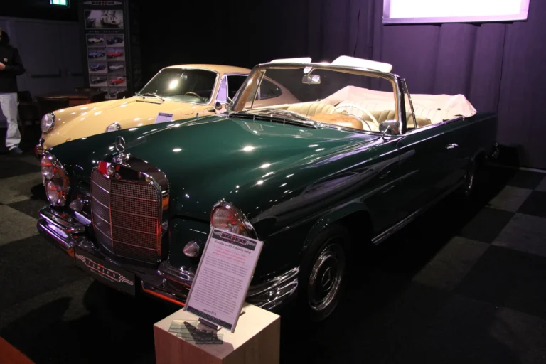 V&eacute;hicule ou d&eacute;tail photographi&eacute; lors de notre visite de Classic Expo Waregem 2023