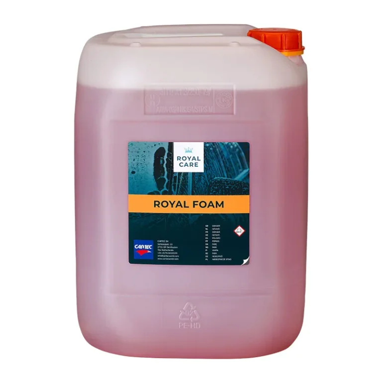 Bidon de produit de la gamme Cartec Royal Care pour le lavage professionnel