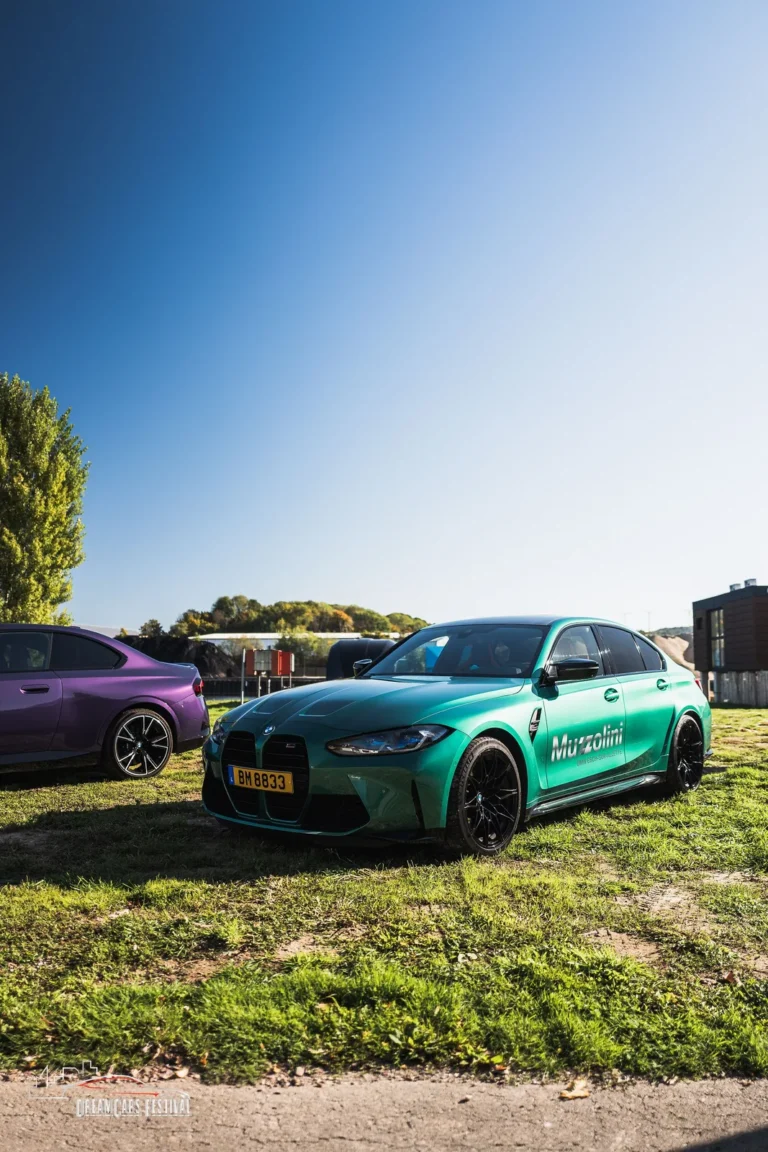 Voitures exposées au Dream Car Festival au Luxembourg