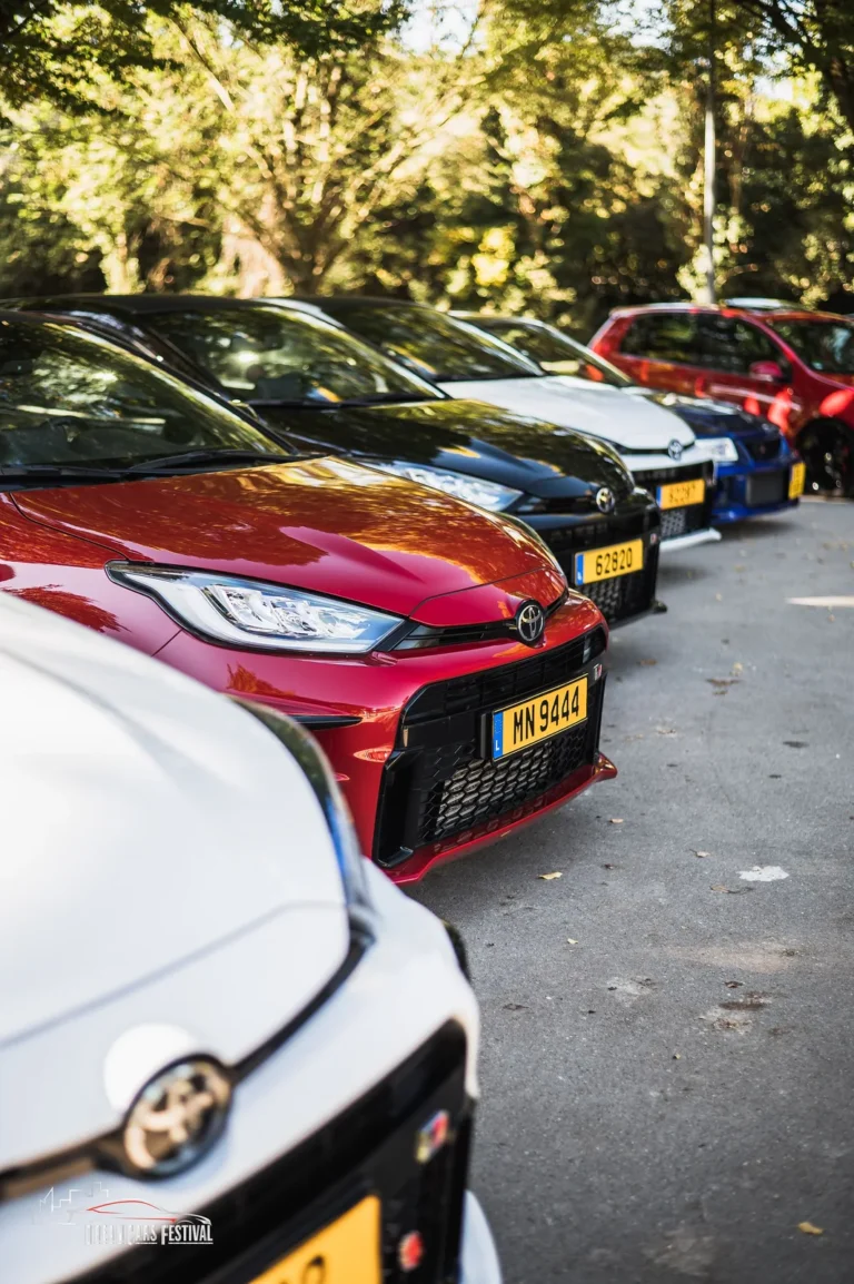 Voitures exposées au Dream Car Festival au Luxembourg