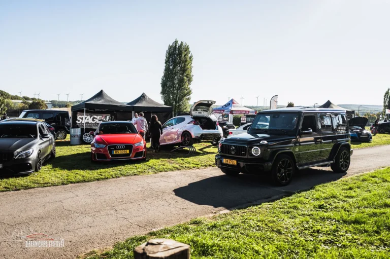 Voitures exposées au Dream Car Festival au Luxembourg