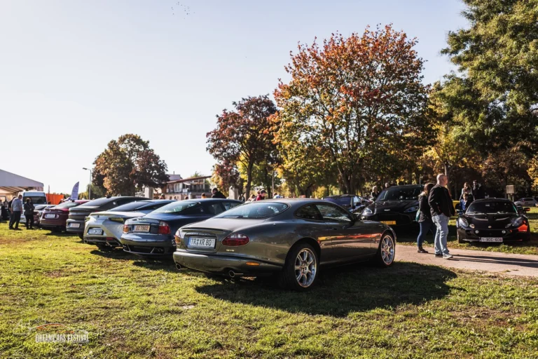 Voitures exposées au Dream Car Festival au Luxembourg