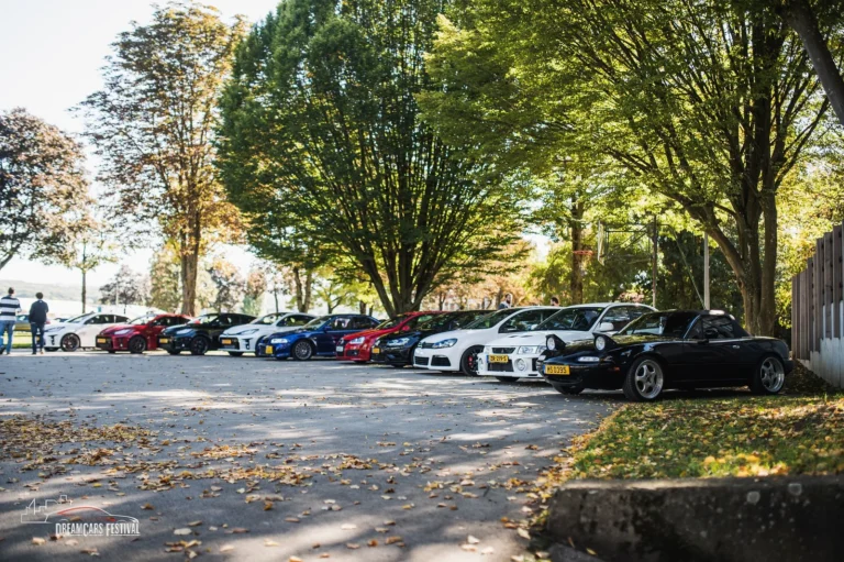 Voitures exposées au Dream Car Festival au Luxembourg