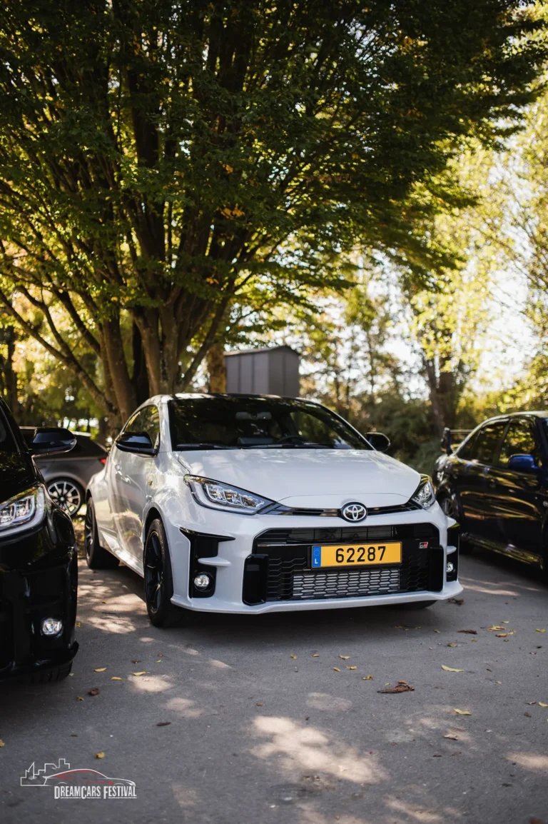 Voitures exposées au Dream Car Festival au Luxembourg
