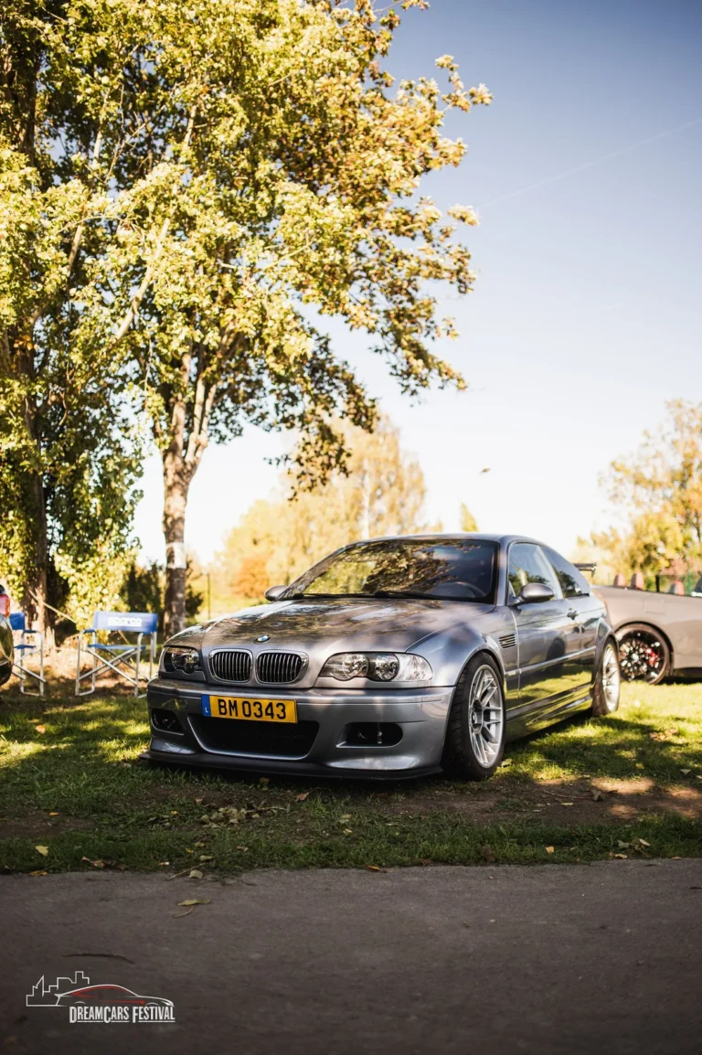 Voitures exposées au Dream Car Festival au Luxembourg