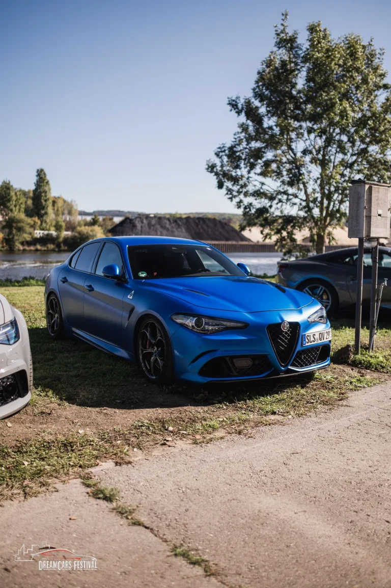 Voitures exposées au Dream Car Festival au Luxembourg