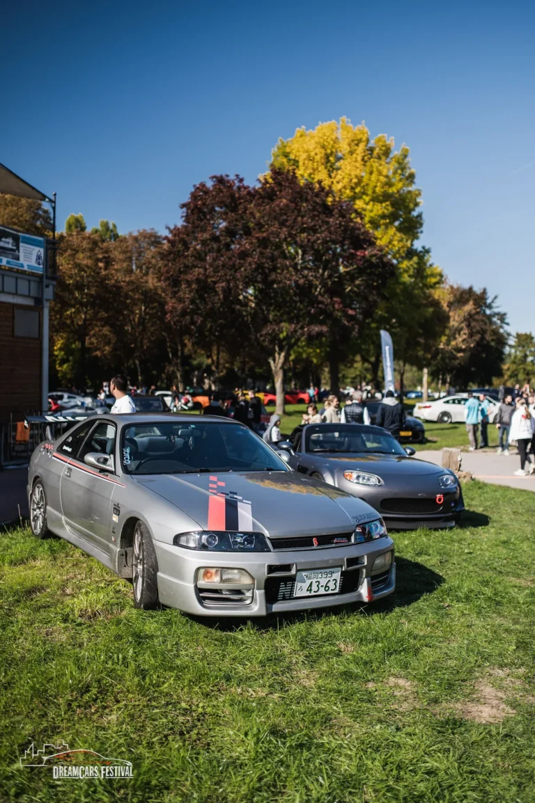Voitures exposées au Dream Car Festival au Luxembourg