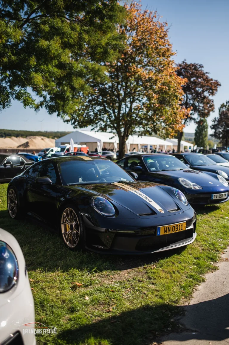 Voitures exposées au Dream Car Festival au Luxembourg