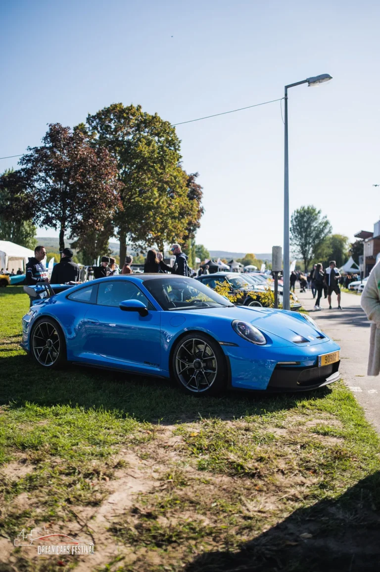 Voitures exposées au Dream Car Festival au Luxembourg