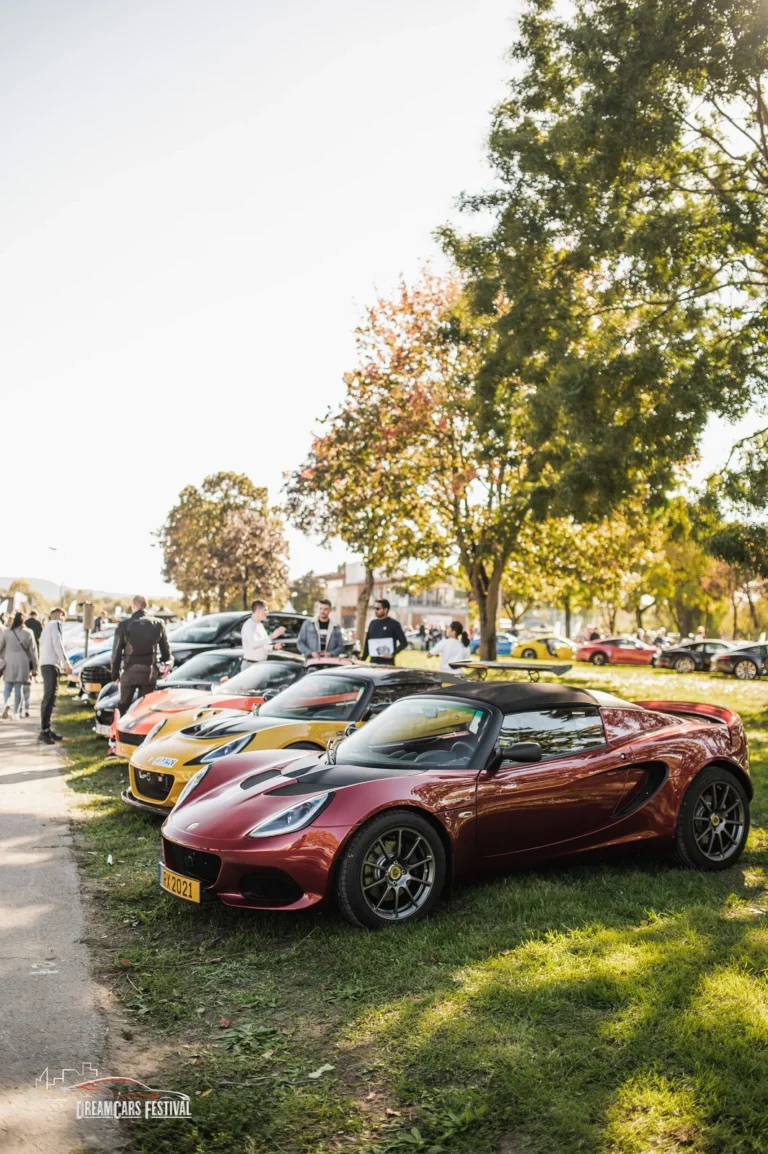 Voitures exposées au Dream Car Festival au Luxembourg