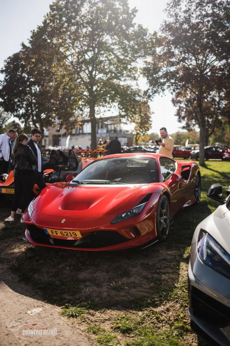 Voitures exposées au Dream Car Festival au Luxembourg