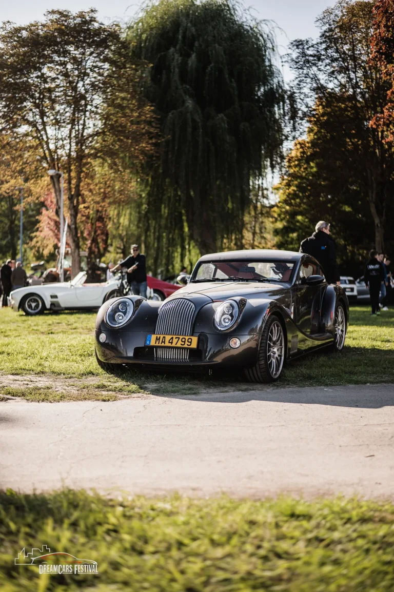 Voitures exposées au Dream Car Festival au Luxembourg