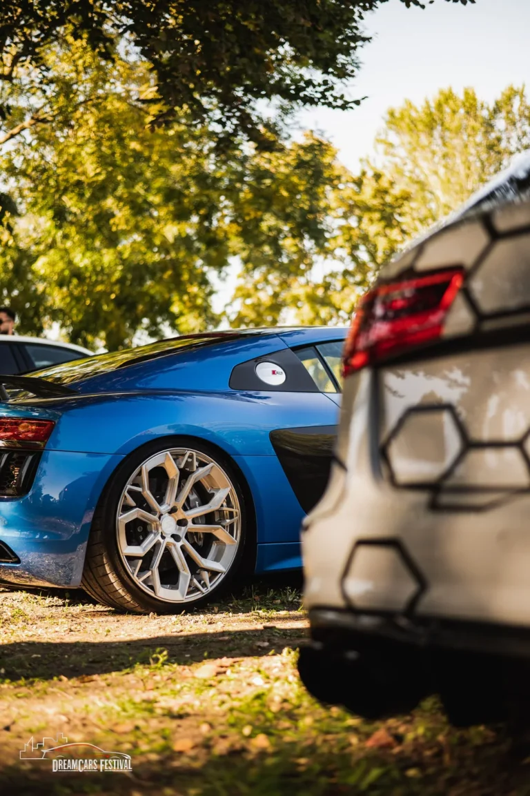 Voitures exposées au Dream Car Festival au Luxembourg