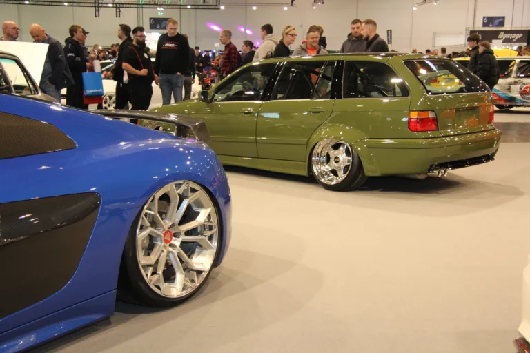 Coupés préparés bleus et verts — Essen Motor Show 2023