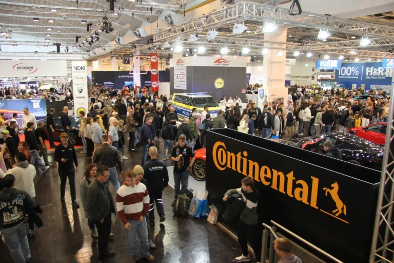 Ambiance du salon automobile — Essen Motor Show 2023