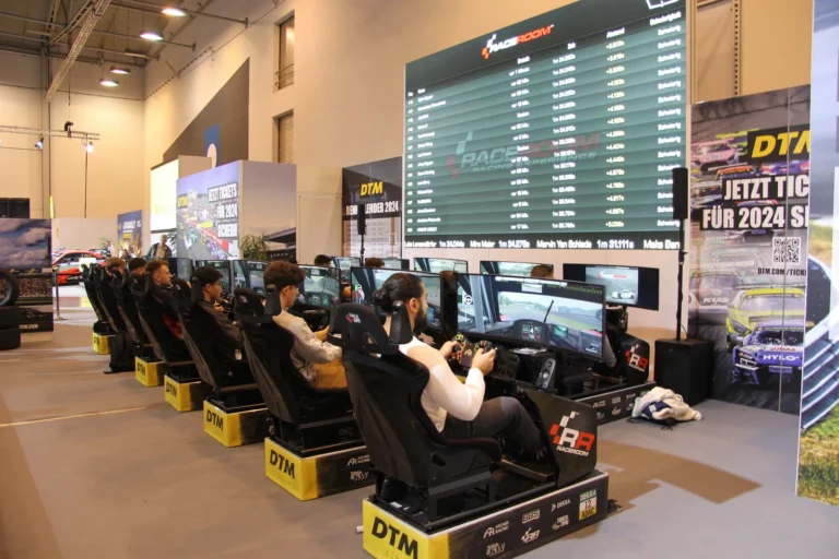 Exposition de sièges et équipements automobiles — Essen Motor Show 2023
