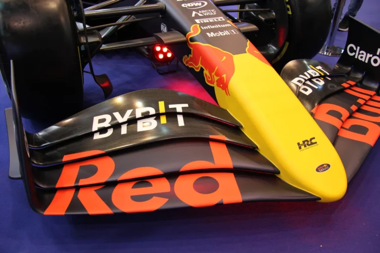 Détail d’une monoplace de compétition — Essen Motor Show 2023