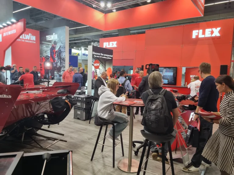 Découverte des machines et équipements professionnels au salon Automechanika Francfort 2024