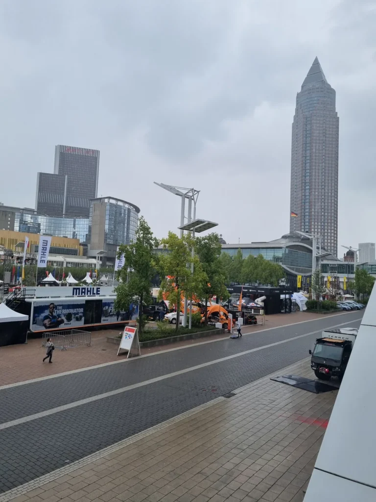 Véhicules exposés et ambiance de la visite d’Automechanika Francfort 2024