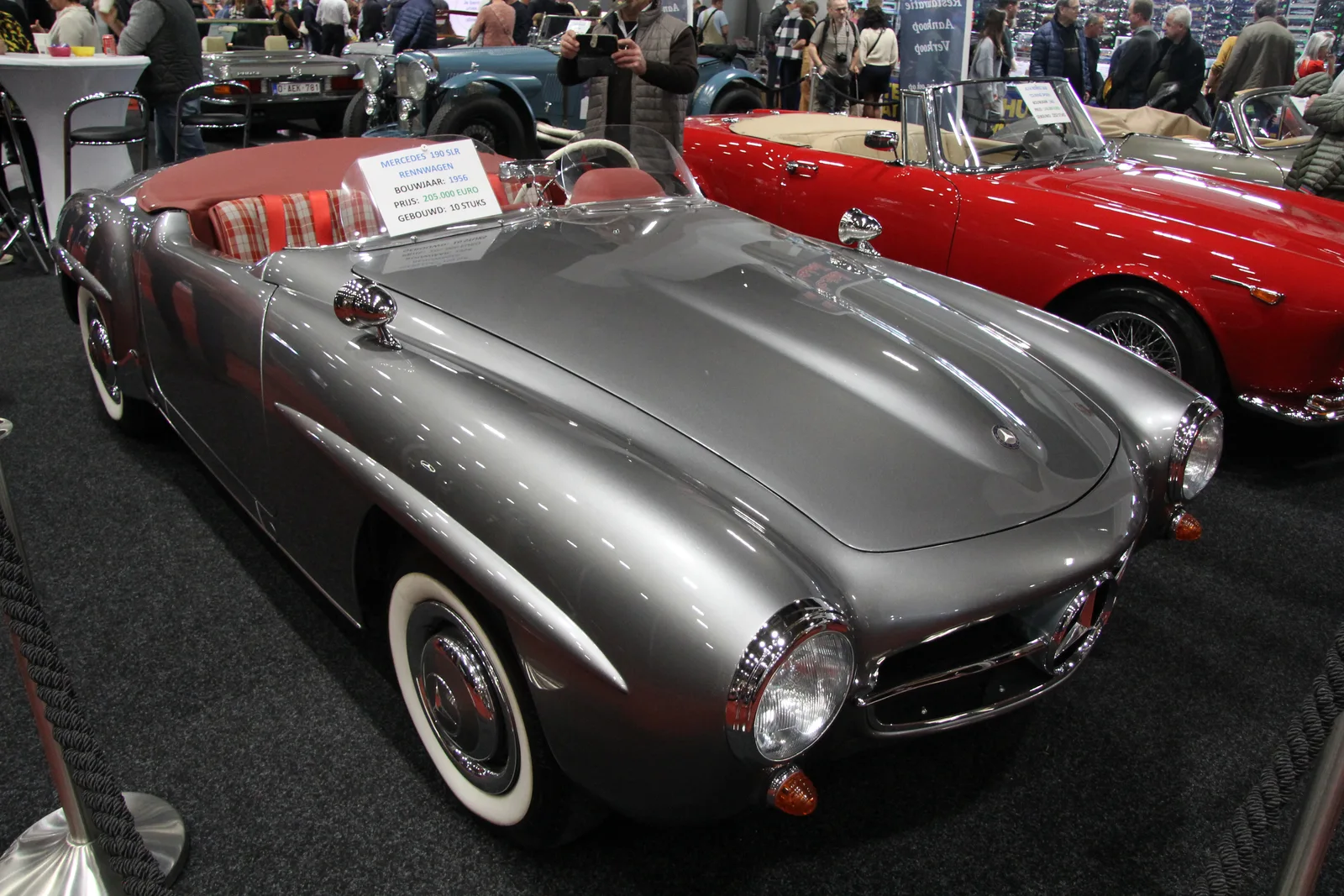Véhicule ou détail photographié lors de notre visite d’InterClassics Bruxelles 2023