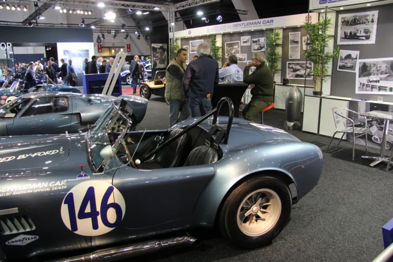 V&eacute;hicule ou d&eacute;tail photographi&eacute; lors de notre visite d&rsquo;InterClassics Bruxelles 2023