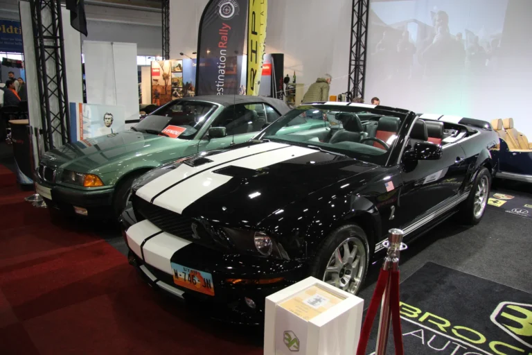 V&eacute;hicule ou d&eacute;tail photographi&eacute; lors de notre visite d&rsquo;InterClassics Bruxelles 2023