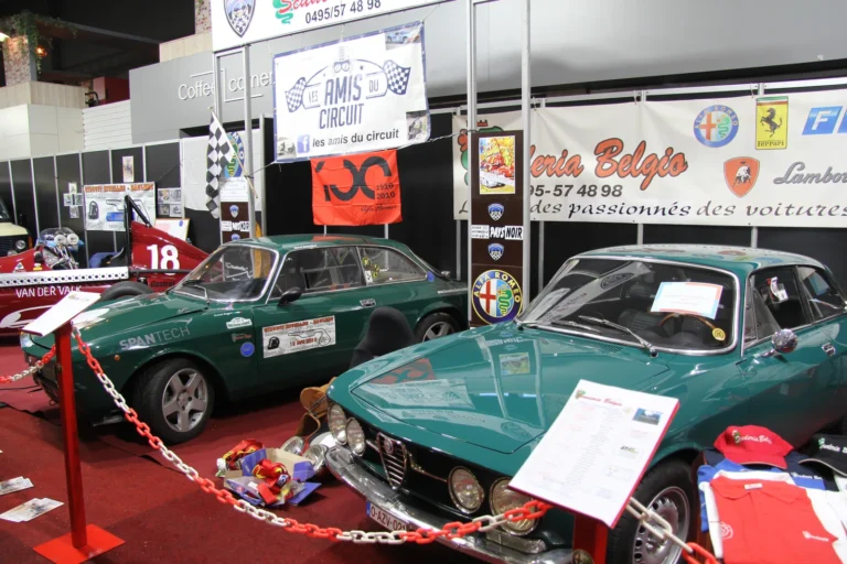 V&eacute;hicule ou d&eacute;tail photographi&eacute; lors de notre visite d&rsquo;InterClassics Bruxelles 2023