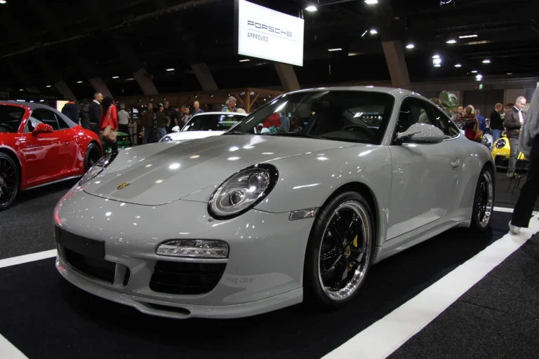 V&eacute;hicule ou d&eacute;tail photographi&eacute; lors de notre visite d&rsquo;InterClassics Bruxelles 2023