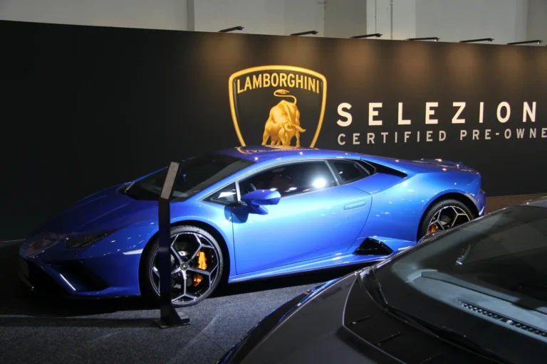 V&eacute;hicule ou d&eacute;tail photographi&eacute; lors de notre visite d&rsquo;InterClassics Bruxelles 2023