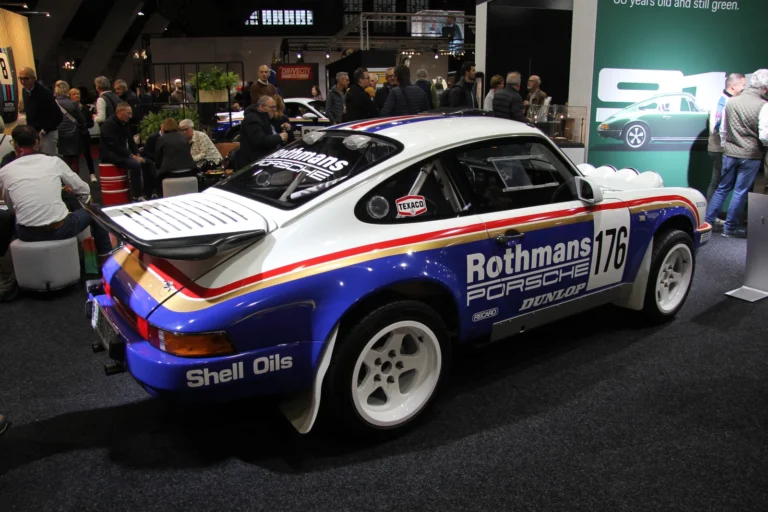 V&eacute;hicule ou d&eacute;tail photographi&eacute; lors de notre visite d&rsquo;InterClassics Bruxelles 2023