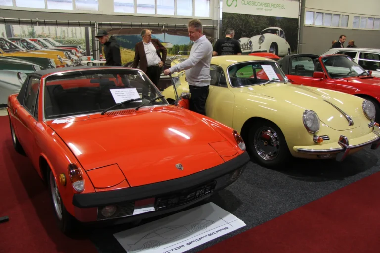 V&eacute;hicule ou d&eacute;tail photographi&eacute; lors de notre visite d&rsquo;InterClassics Bruxelles 2023