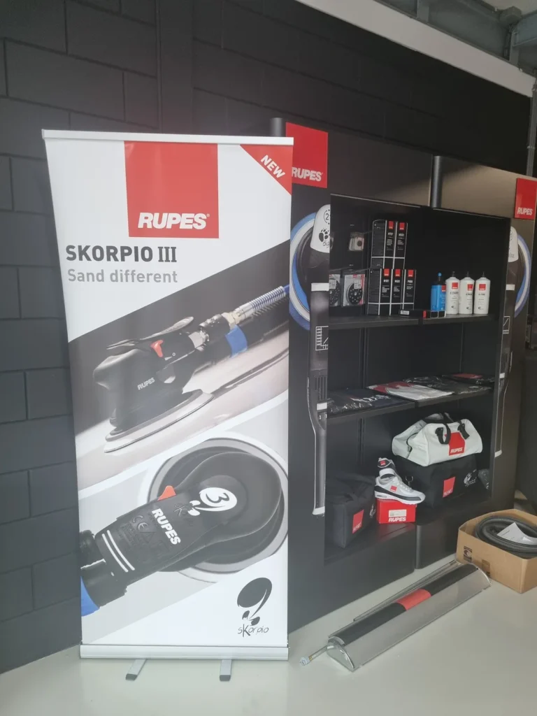 Formation au RUPES Training Center à Amsterdam : découverte des machines et exercices de polissage