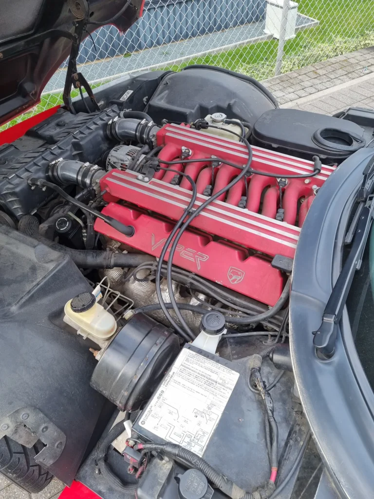 V&eacute;hicules et d&eacute;tails automobiles photographi&eacute;s lors des portes ouvertes chez un client Cartec