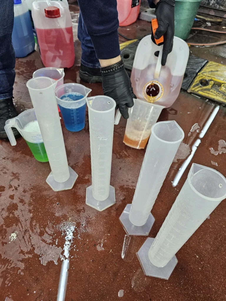 &Eacute;quipements, pompes ou alimentation en produits d&rsquo;une installation de lavage Royal Care