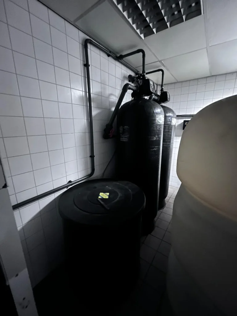&Eacute;quipements, pompes ou alimentation en produits d&rsquo;une installation de lavage Royal Care