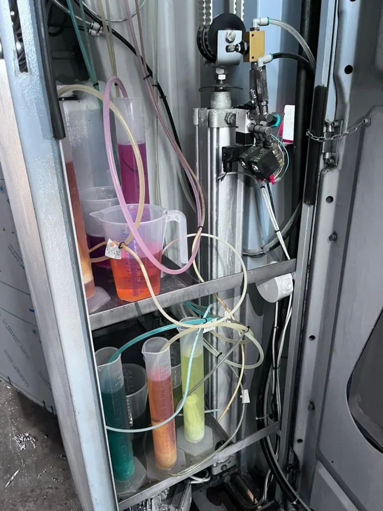 &Eacute;quipements, pompes ou alimentation en produits d&rsquo;une installation de lavage Royal Care